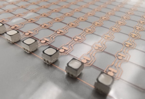   玻璃基板電路加工